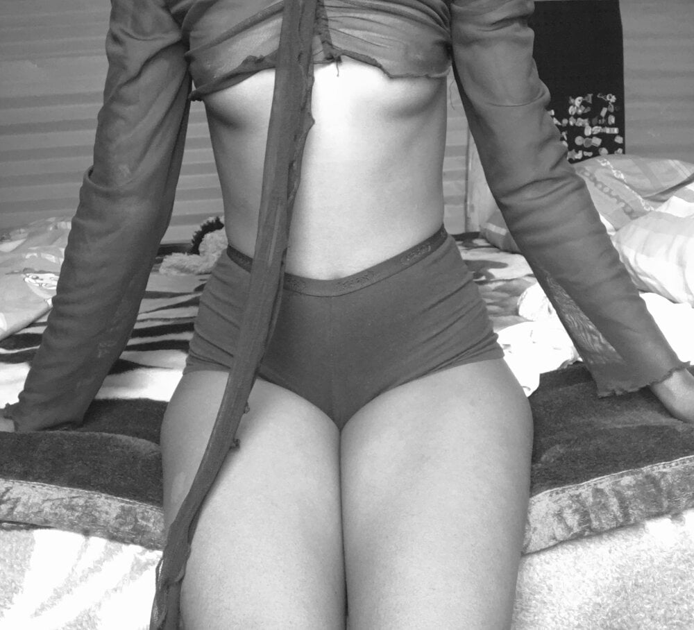 Dirtiestlittleteen Chatroom