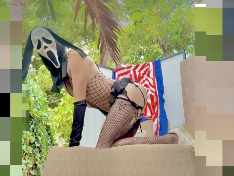 Discreetlylimitless Chatroom