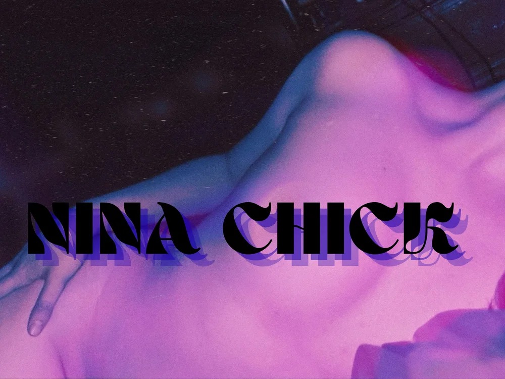 DiviNina01 Chatroom