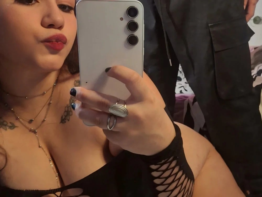 Divination_ Chatroom