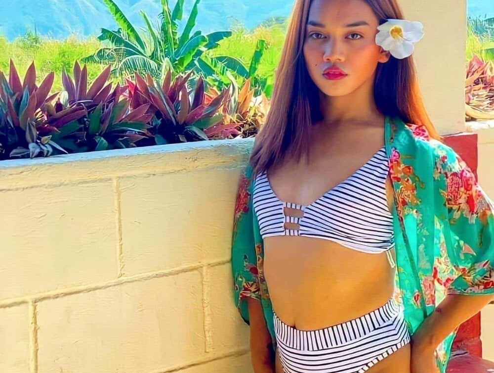 DivineCandy Chatroom