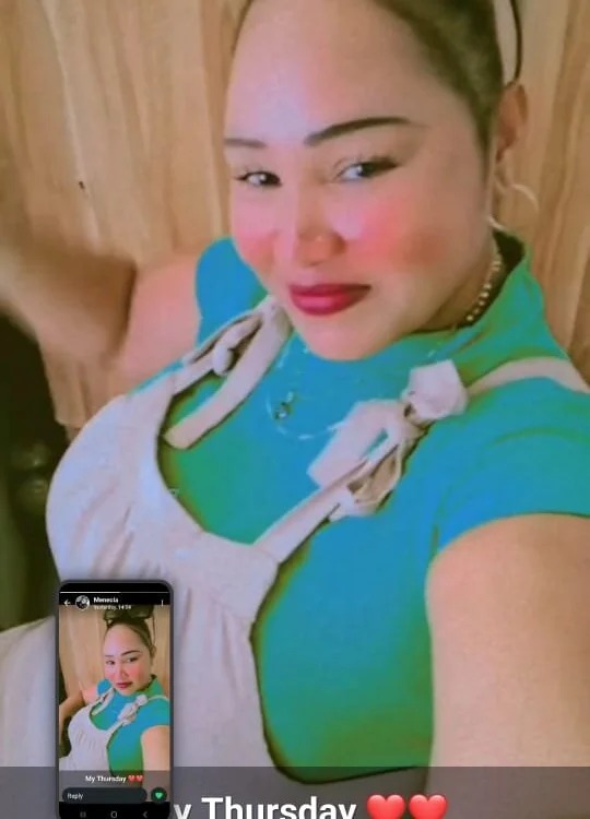 Divine_doll Chatroom
