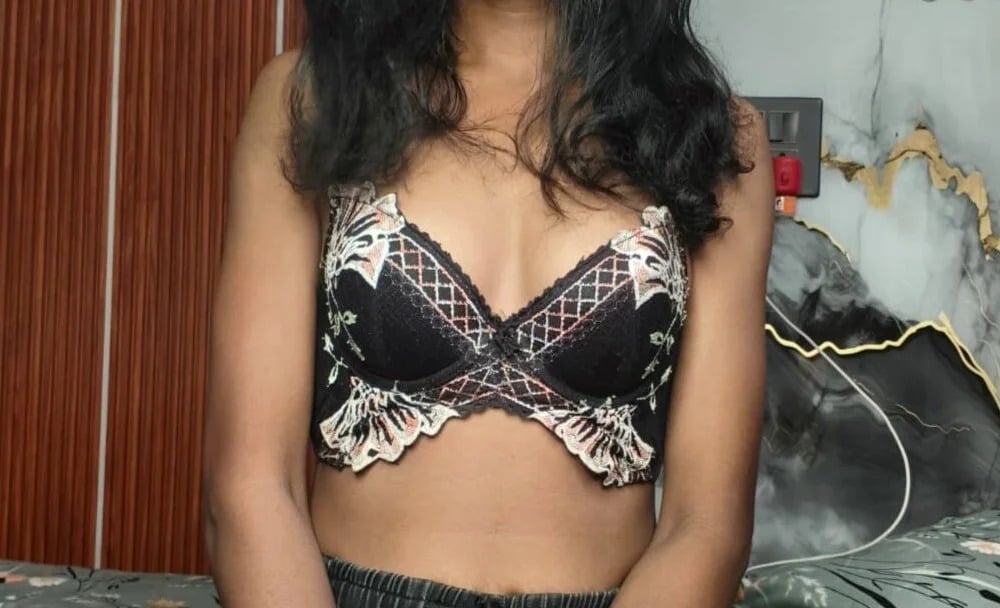 Divya99k Chatroom