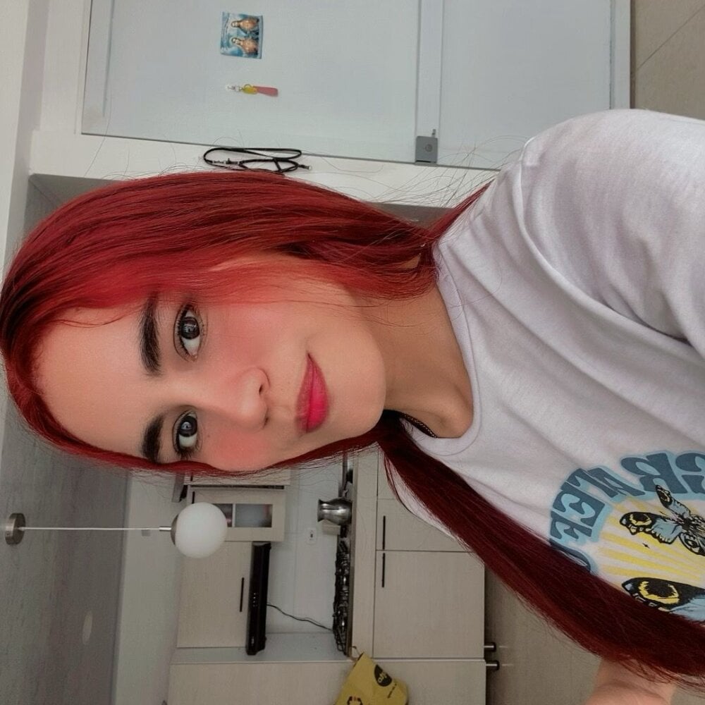 Doll_Milly15 Chatroom