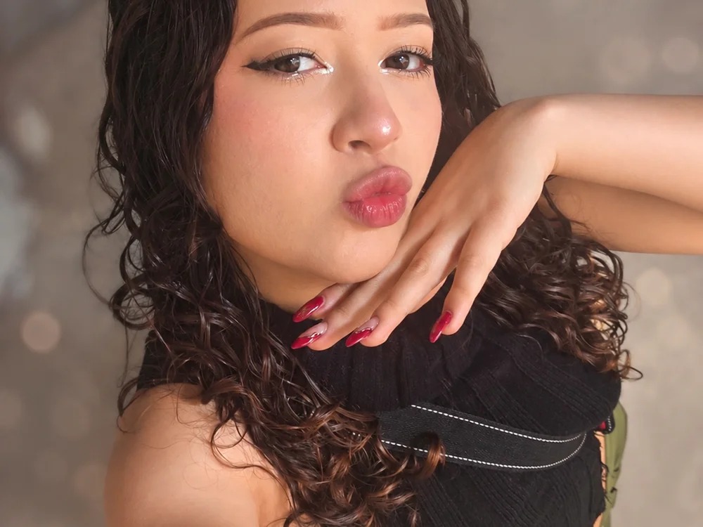 DollyRosee Chatroom