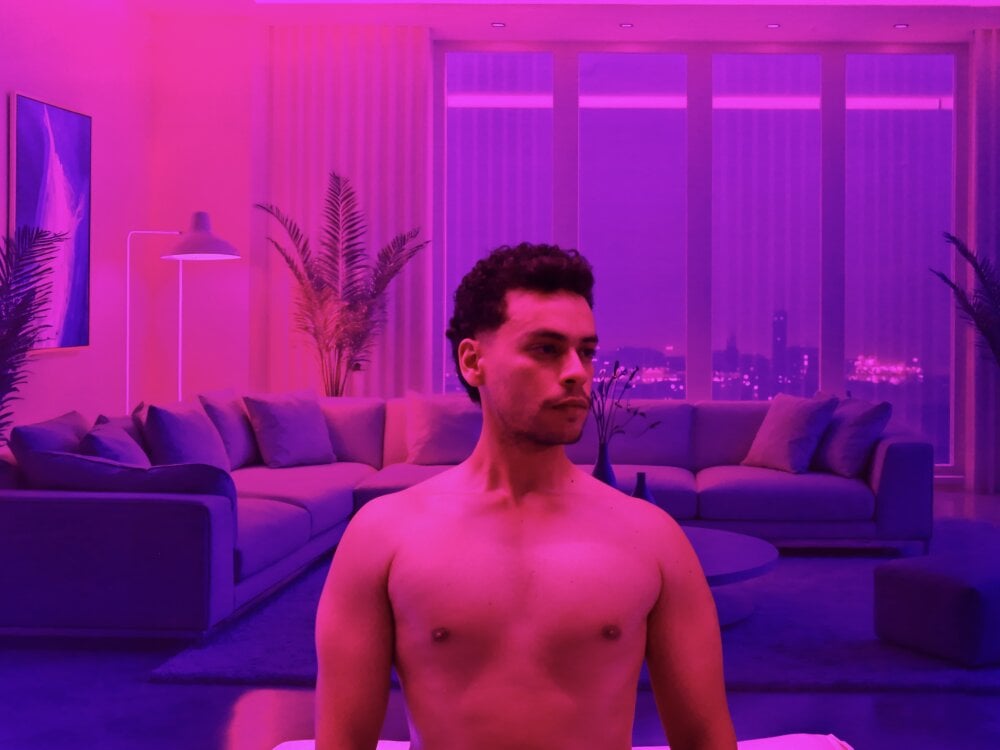 DominicBlazze Chatroom