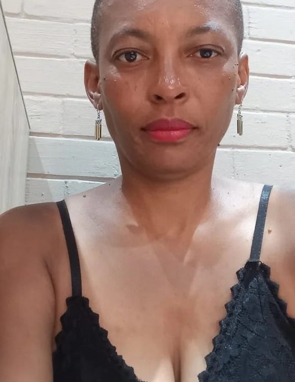 DominiqueLuxe44 Chatroom