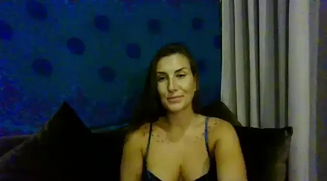 DonnaAmore Chatroom