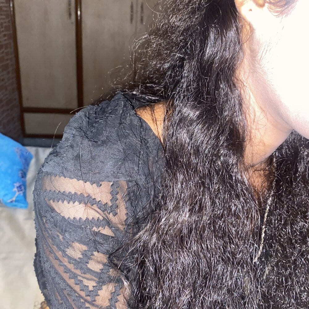 Dora_7827 Chatroom