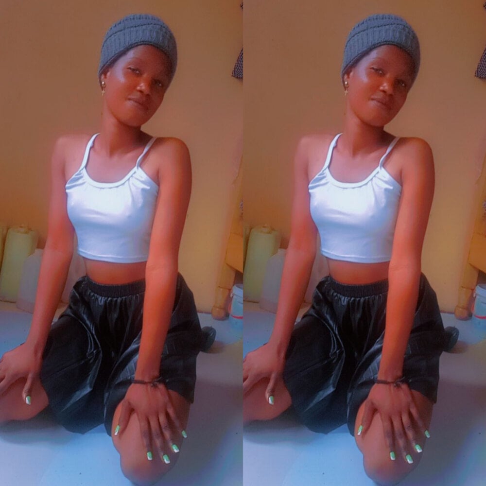Doreenbae21 Chatroom