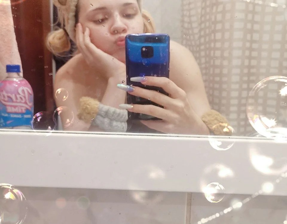 DoubleBubble_ Chatroom