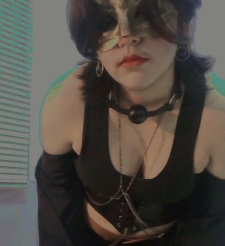 DragxnxDungeon Chatroom