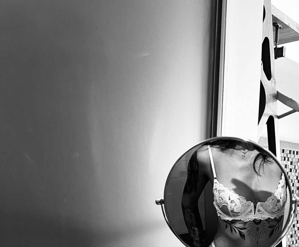 DramaQueen__ Chatroom