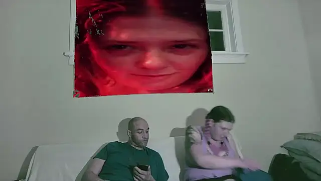 DreamCadian Chatroom