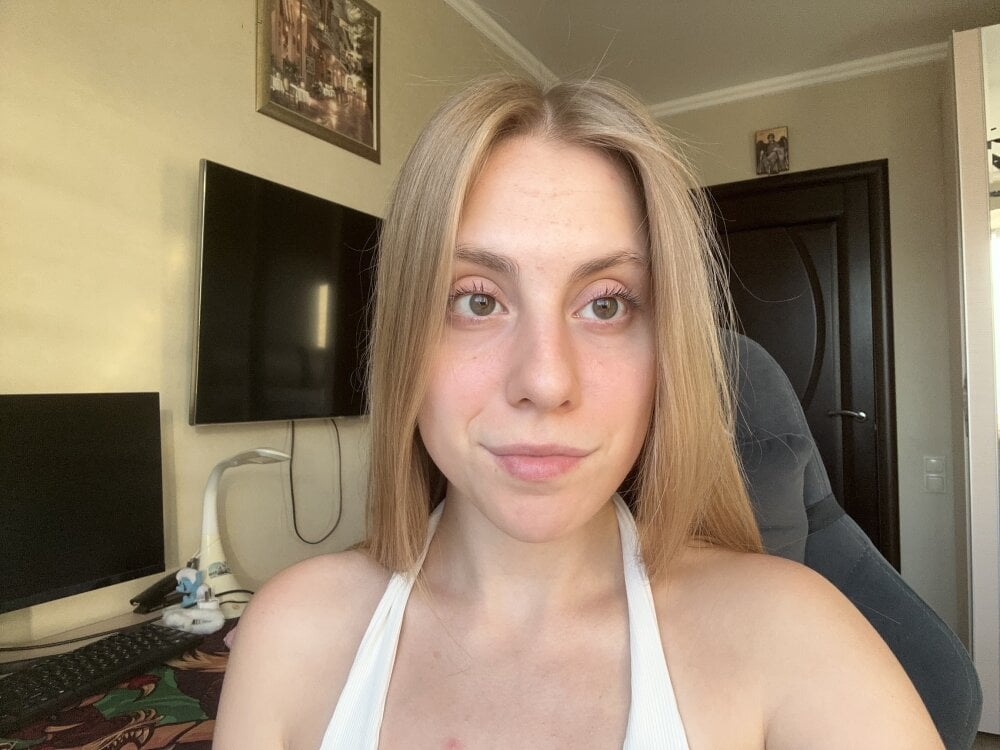 DreamyOlivia Chatroom