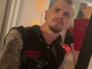 drenchedscream5370-iml