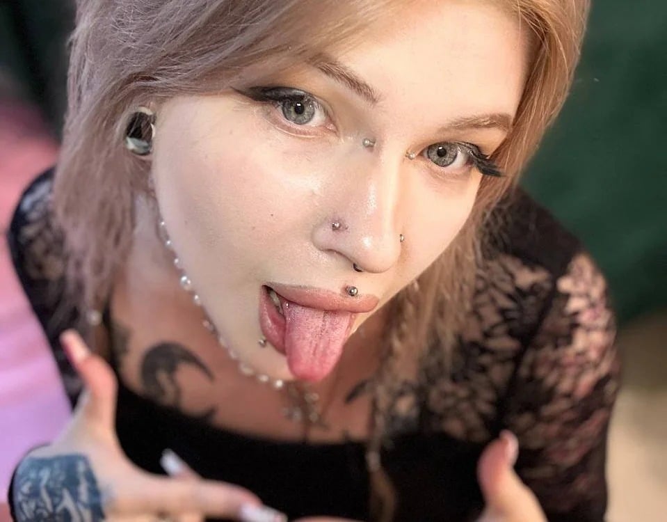 DriveThruCiri Chatroom