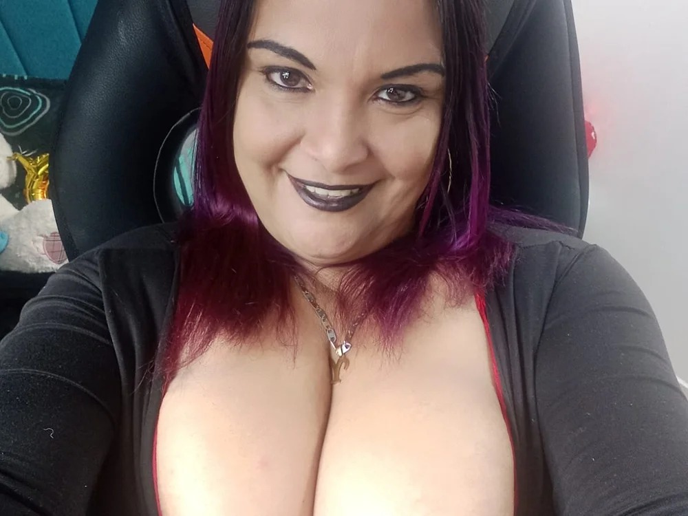 DubraskaBella Chatroom