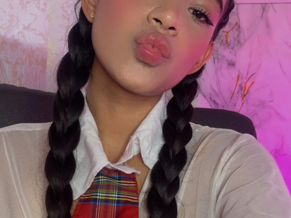 Dulce_bloom Chatroom