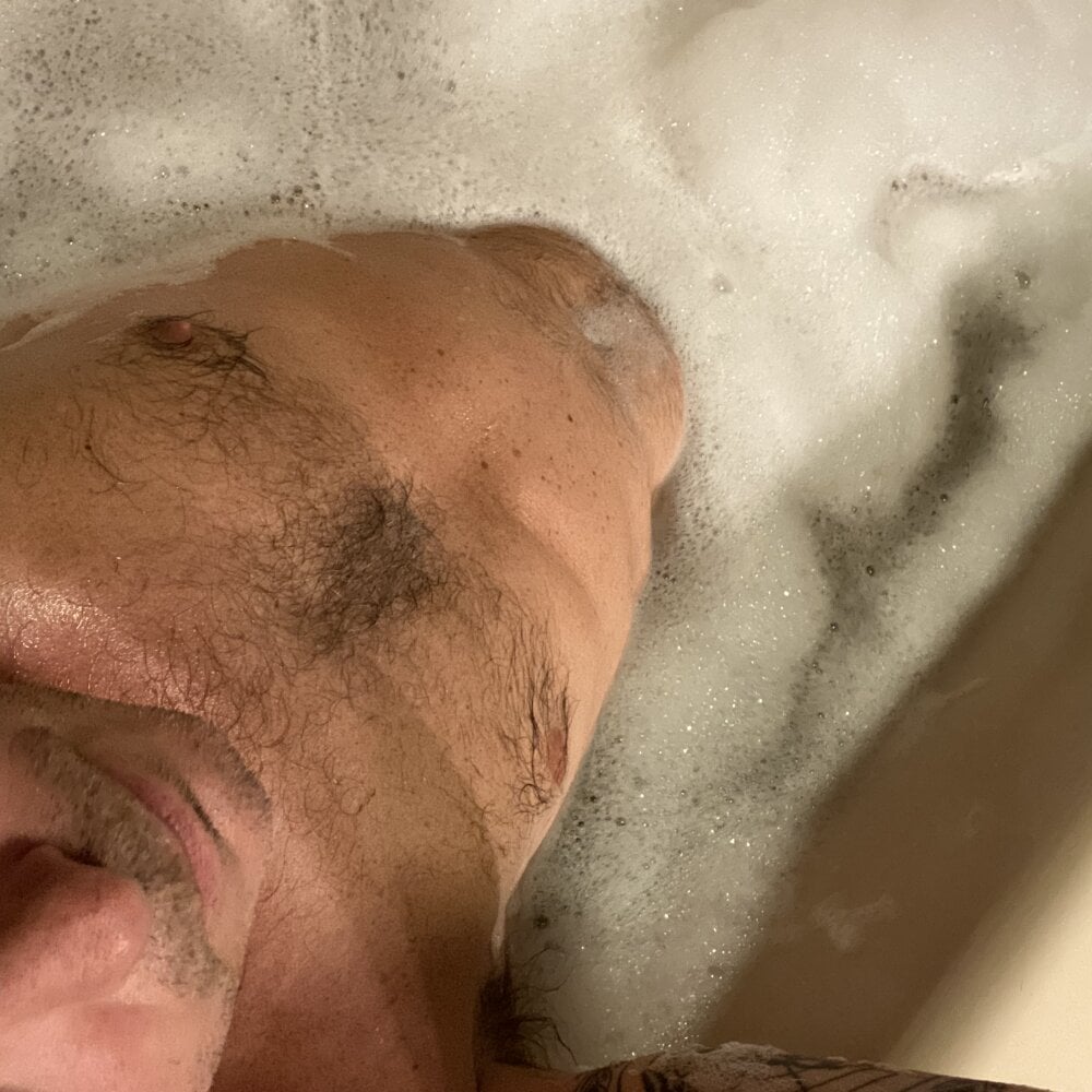 Dutch_Dude73 Chatroom