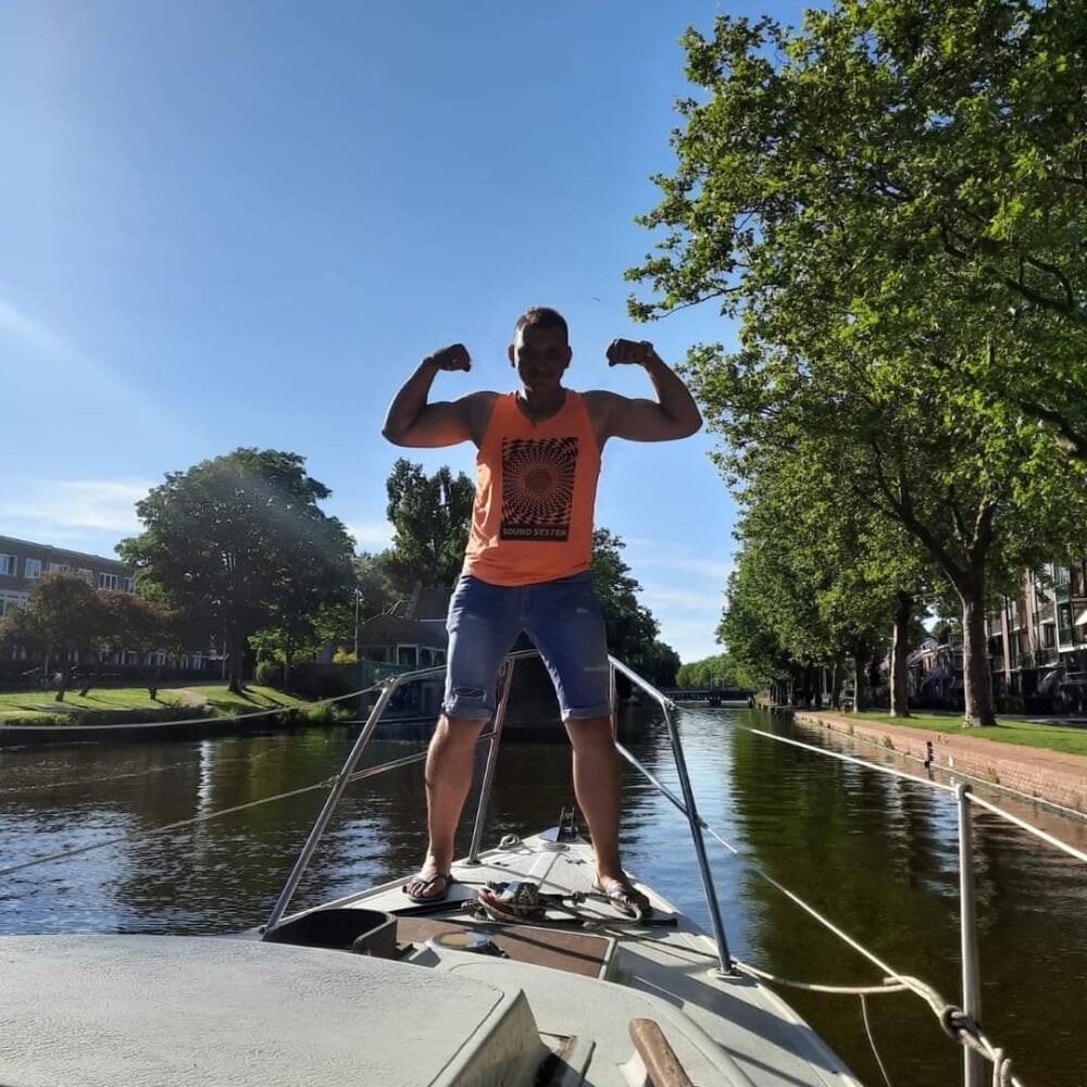 Dylan1985archg Chatroom