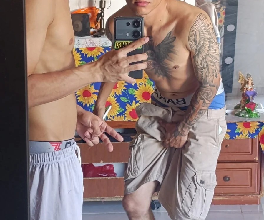 Dylan_Thiago_ Chatroom