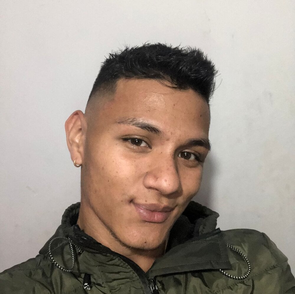 Dylan_dirtyboy Chatroom