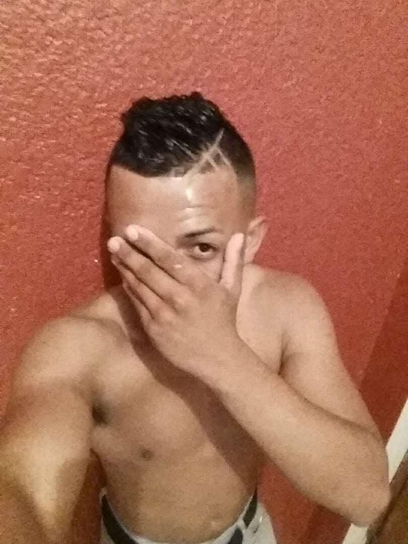 Dylandlopez Chatroom