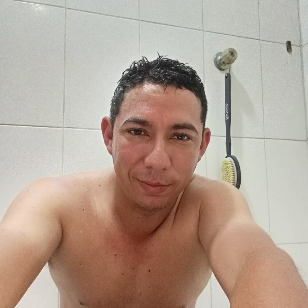 ELCAPATAZ1996 Chatroom