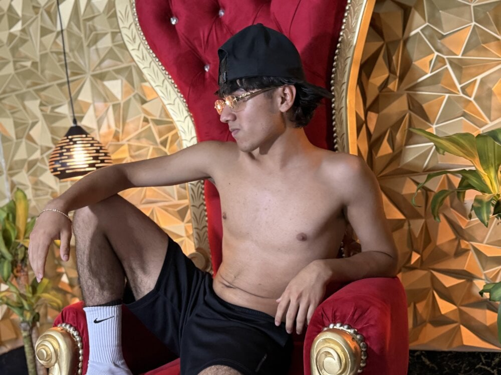 ELCHINO_69 Chatroom