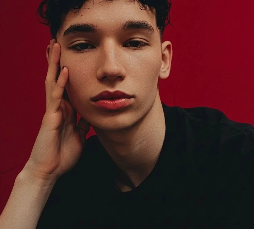 ELIOT_H Chatroom