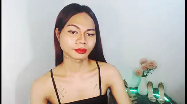 ELLIZABETHFORCUMXX Chatroom