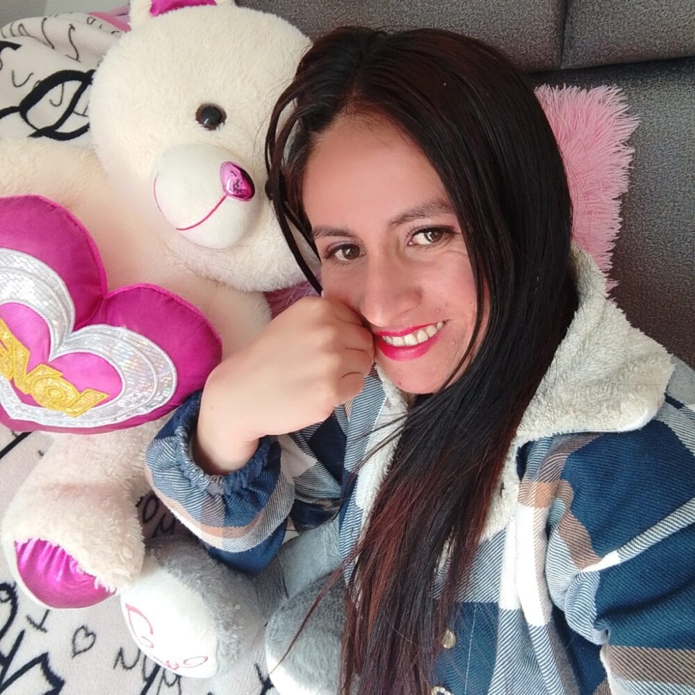 ERIKA__29 Chatroom