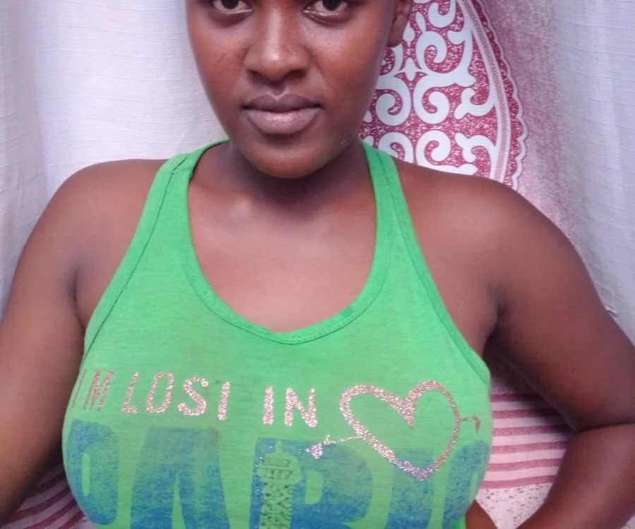 Ebonymayar Chatroom