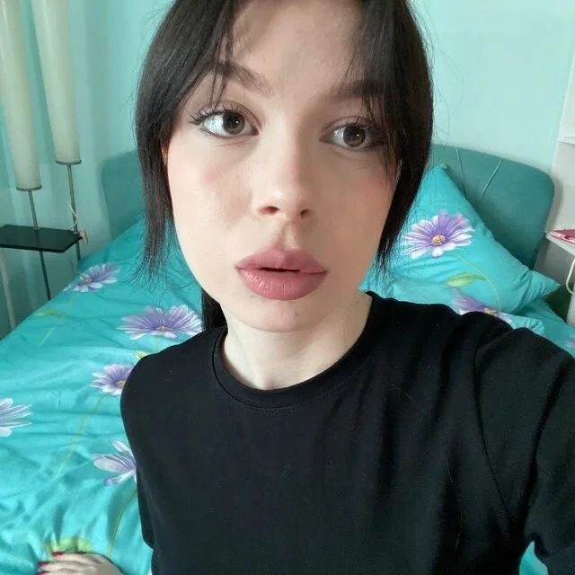 EdelinBegsher Chatroom