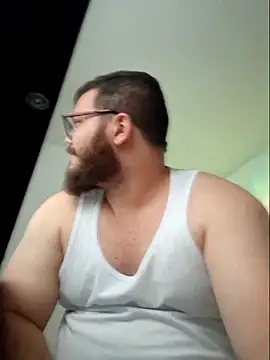 Edmund98 Chatroom
