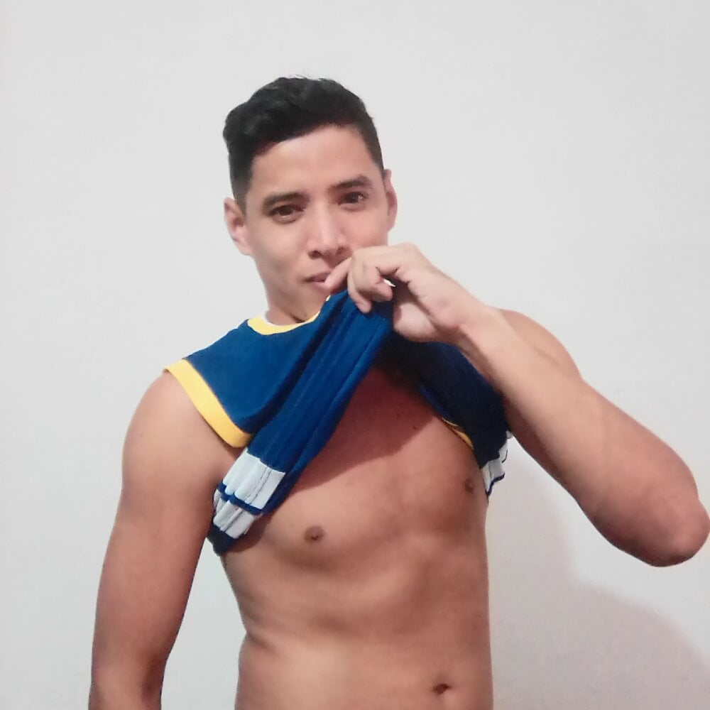 Eduar_hoy_boy Chatroom