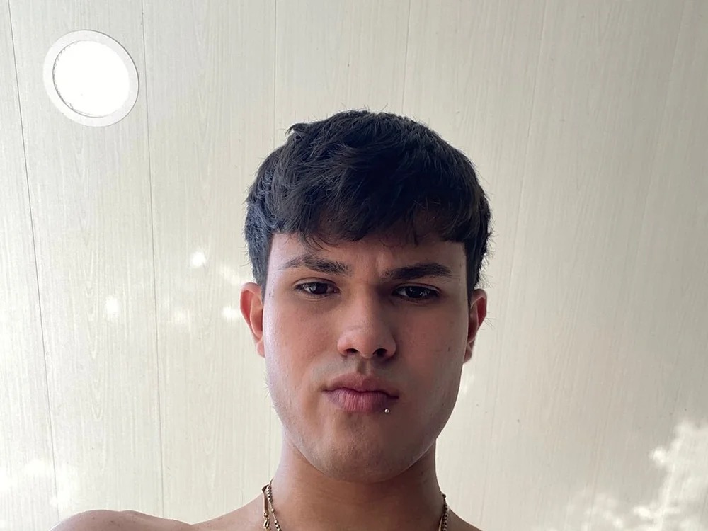 EdwinBoys Chatroom