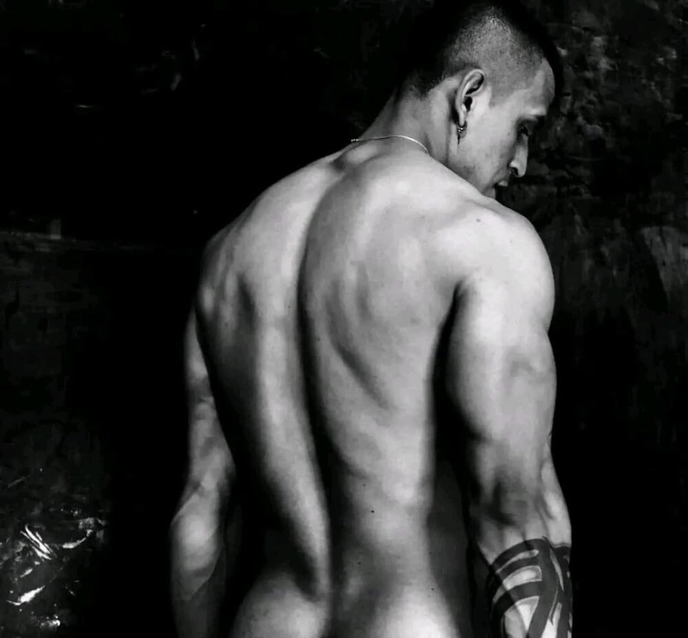 Edy_coltt Chatroom