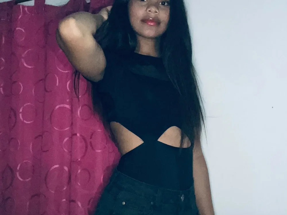 ElaraCastle Chatroom