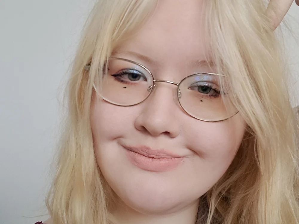 Elayne__Sweet Chatroom