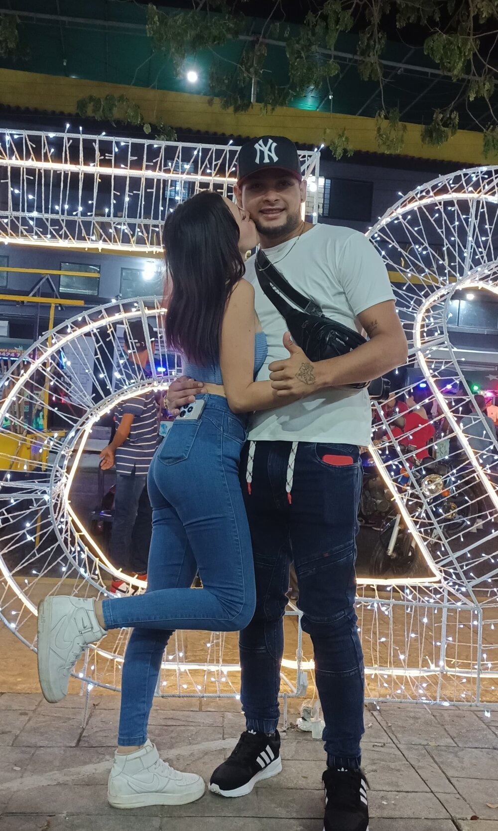 Elduodinamico45 Chatroom