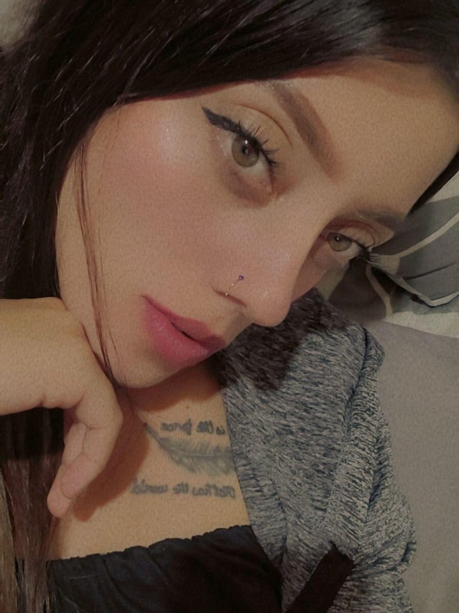 ElectraPink_ Chatroom