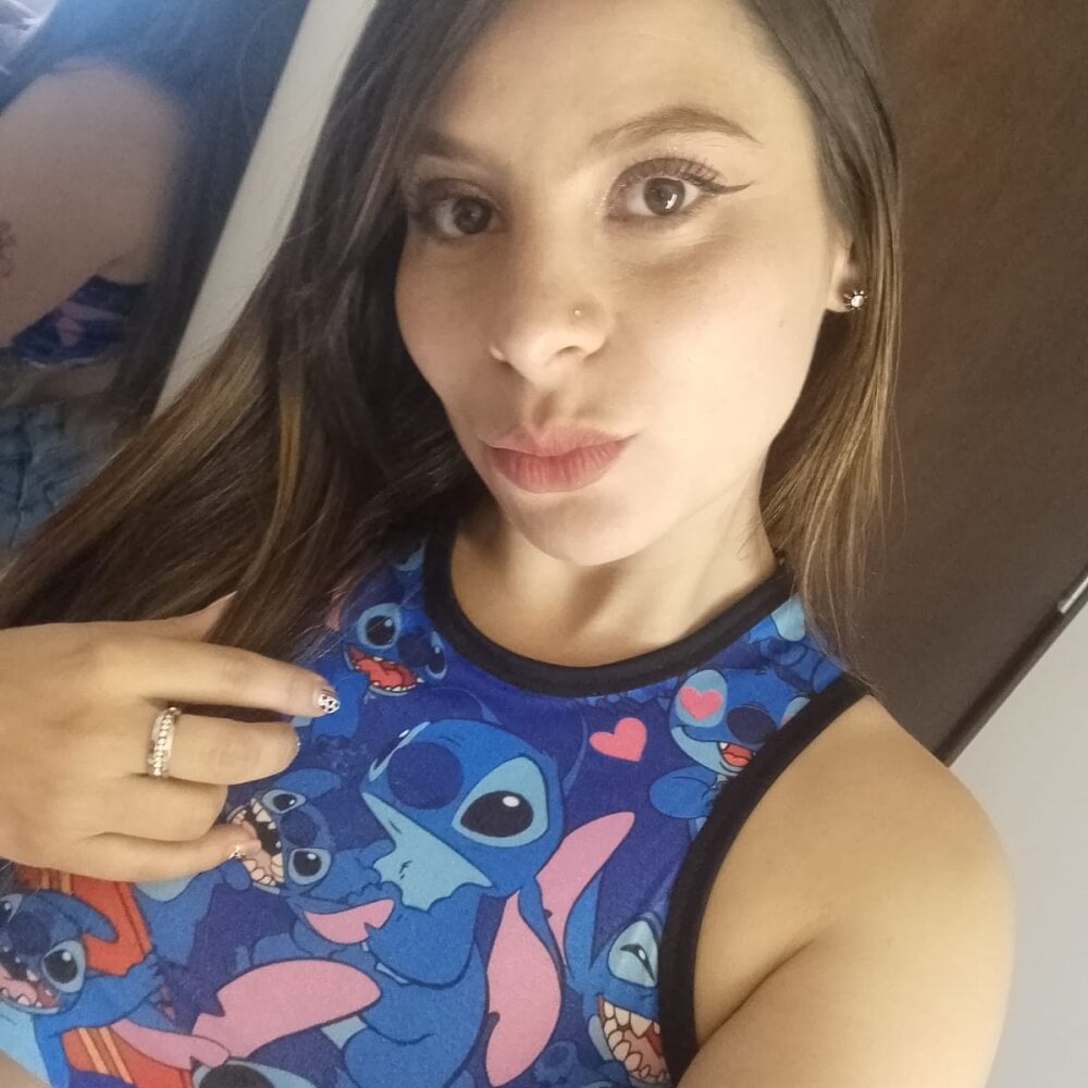 Elektra_thomsonn Chatroom