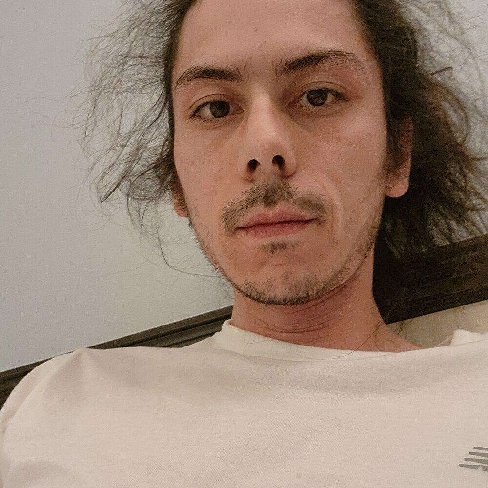 Elieantte Chatroom