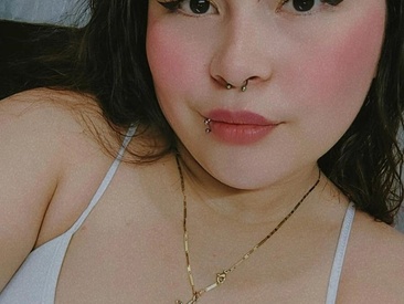 elinaax-rose