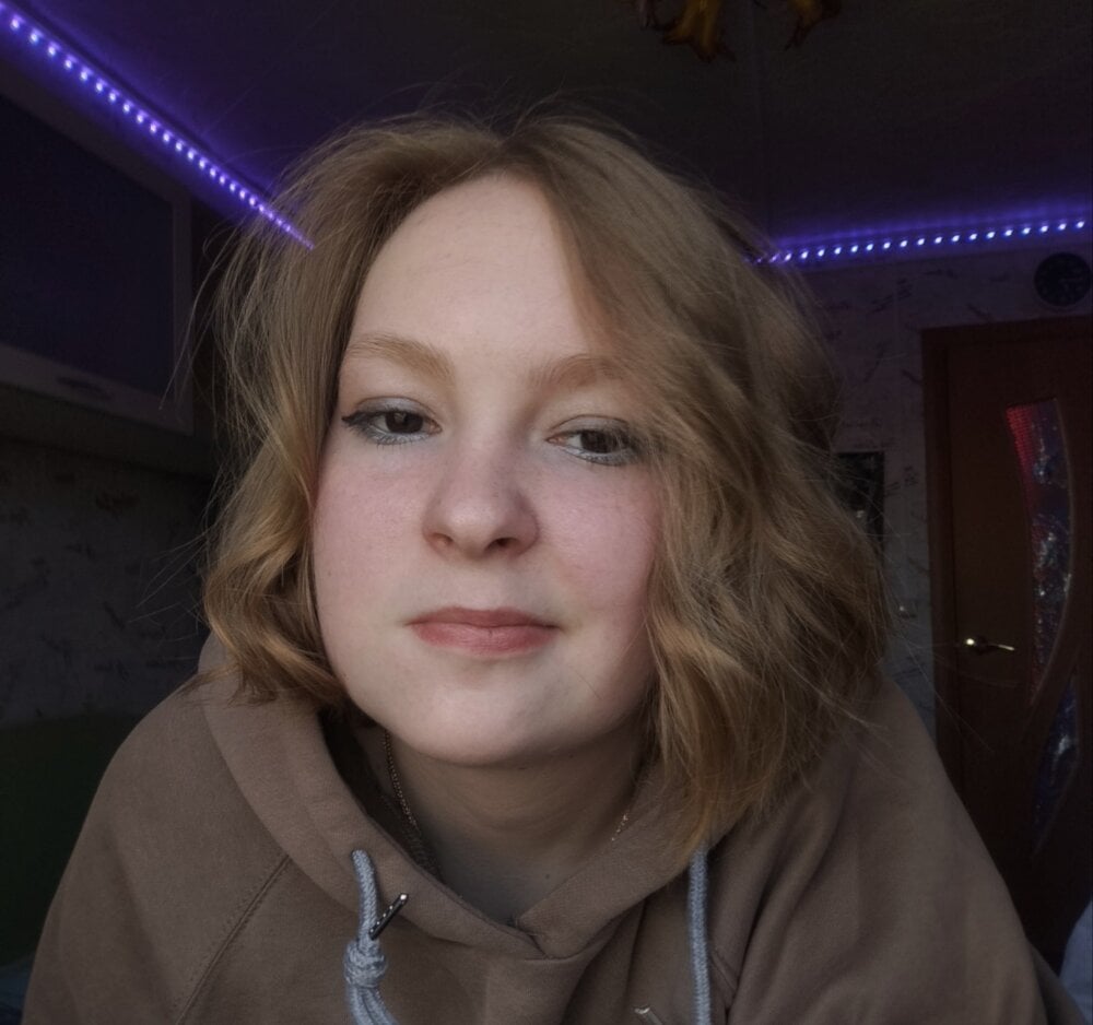 Elizabeth_Walson Chatroom