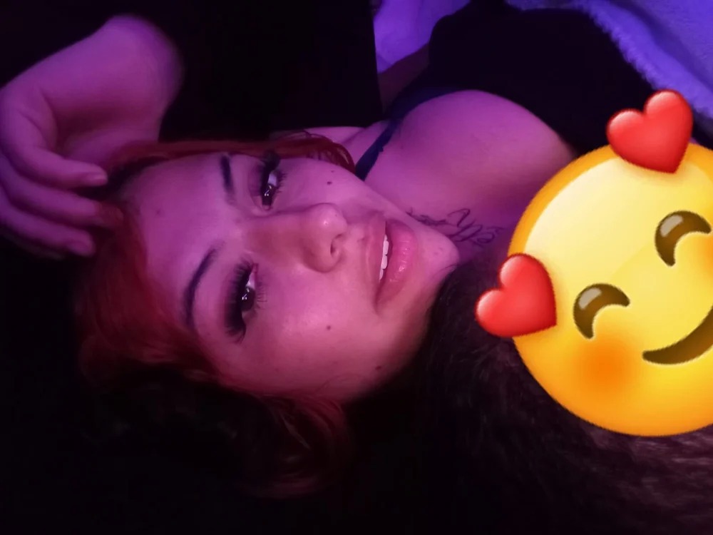 Elizabeth_falcon Chatroom
