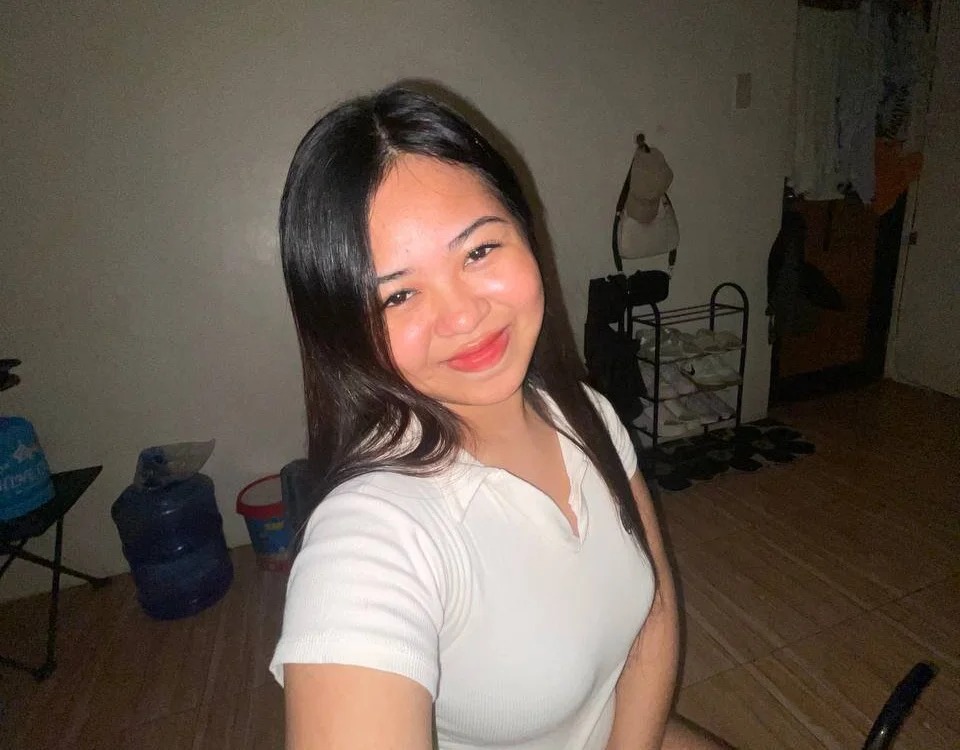 EllaRosee69 Chatroom