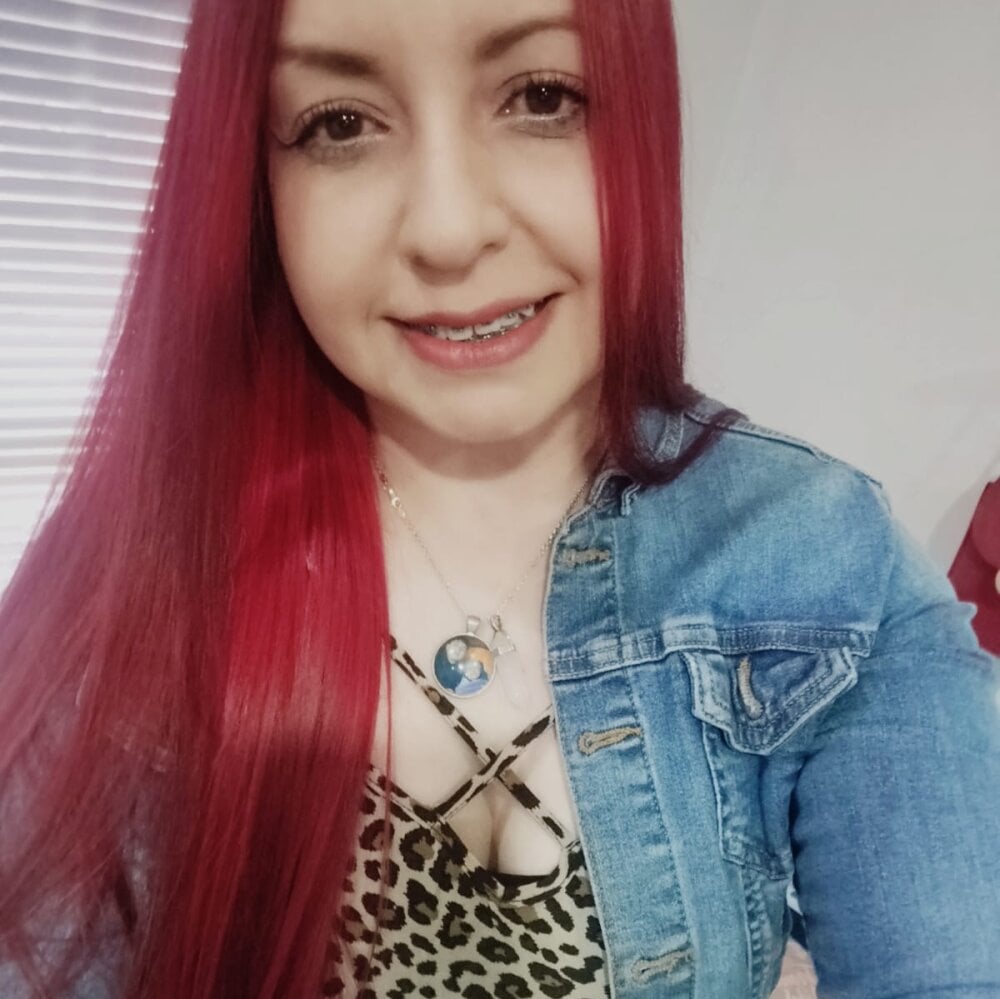 Ella_rain69 Chatroom